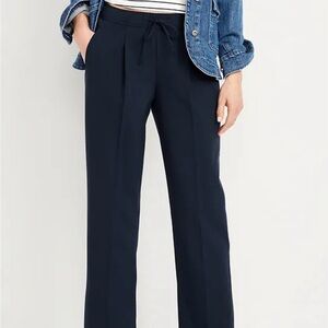Old Navy High-Waisted Billie Straight Ankle Trouser